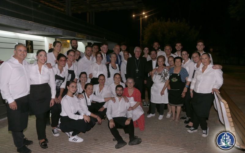 CLAUSURA DE CURSO DE LA FUNDACIÓN VICTORIA DIEZ EN LOS JARDINES DEL CONDE (TOMARES)